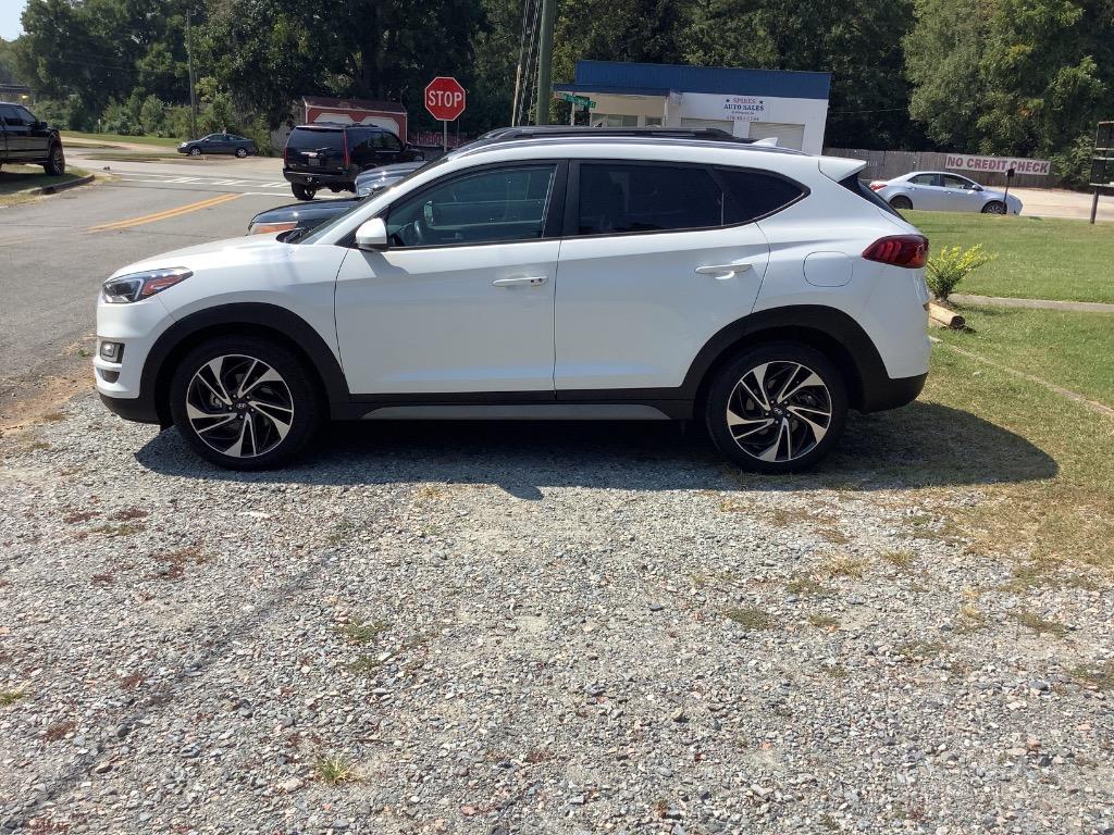 2021 Hyundai Tucson Sport's photo