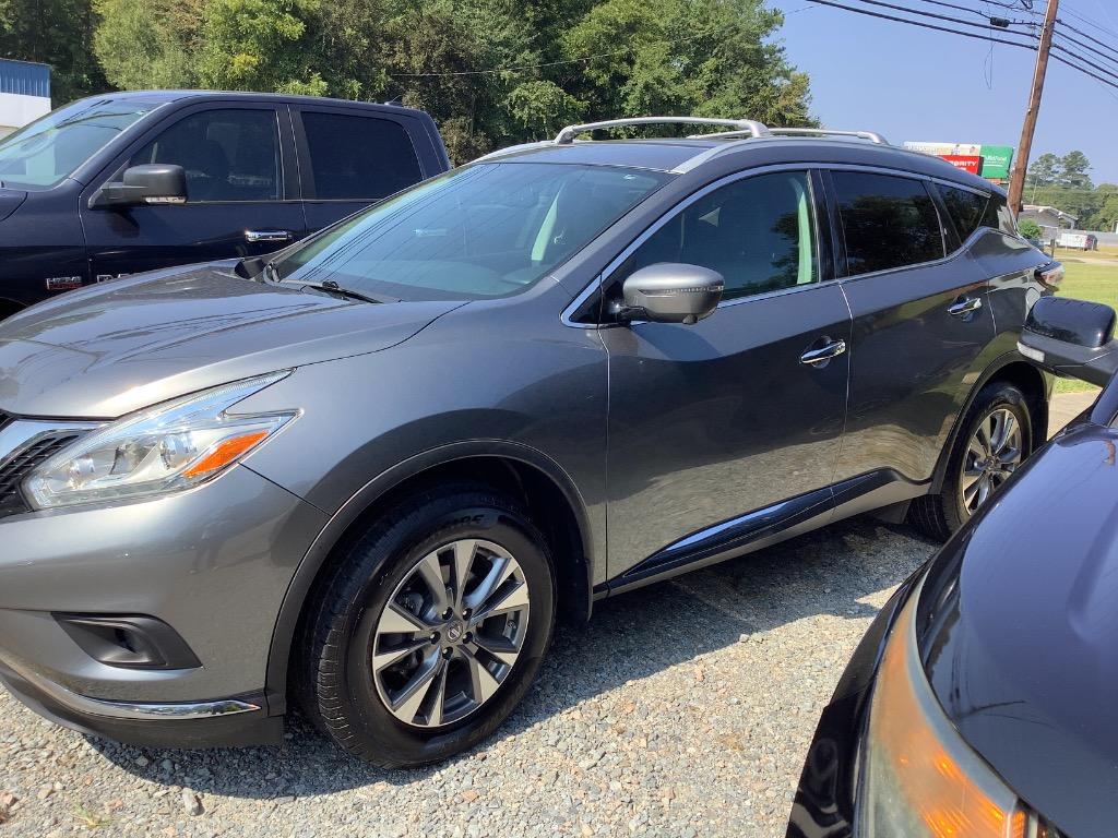 2017 Nissan Murano SL's photo