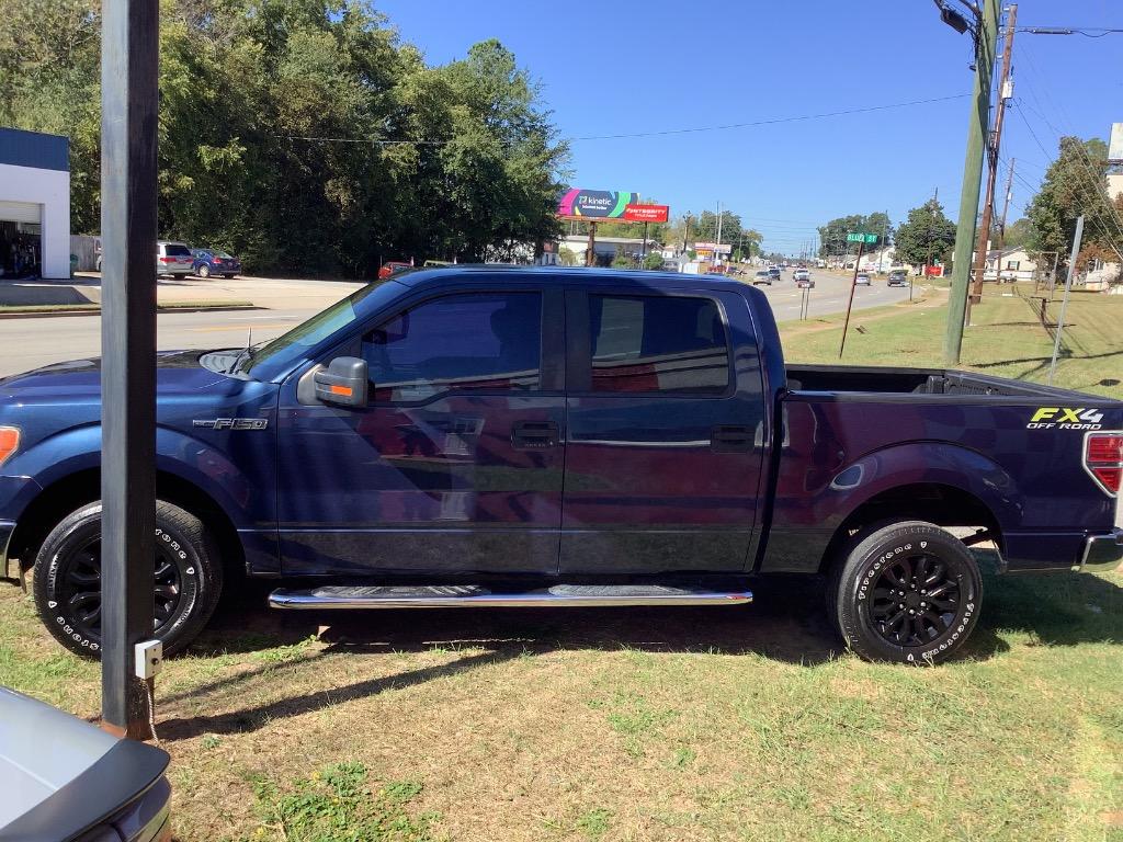 2014 Ford F-150 XL's photo