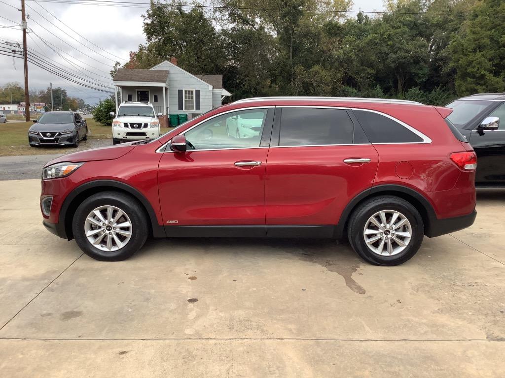 2018 Kia Sorento LX's photo