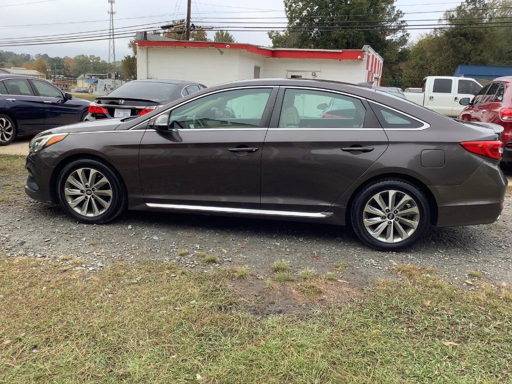 2016 Hyundai Sonata Sport's photo