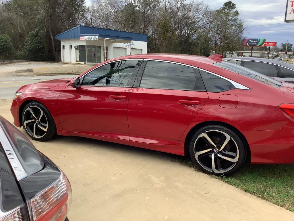 2018 Honda Accord Sport's photo